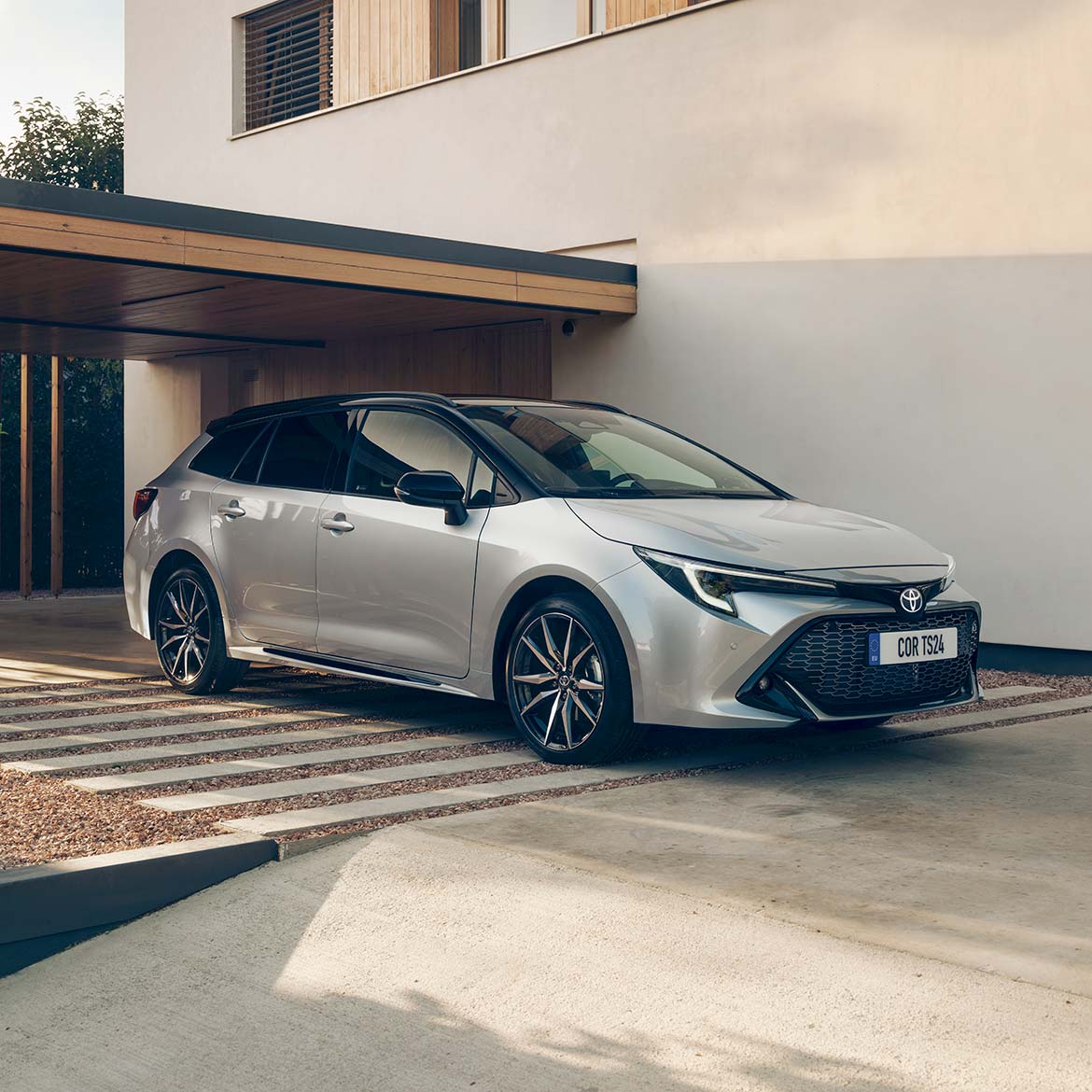 Corolla Hybrid elektrisch