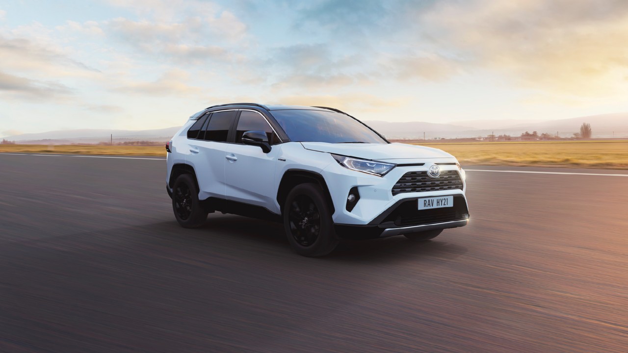 Toyota RAV4 Team Deutschland Hybrid
