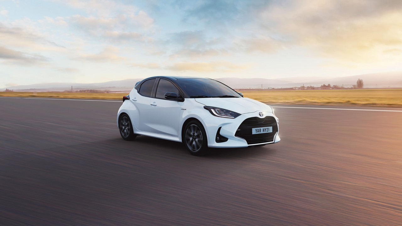 Toyota Yaris Hybrid 