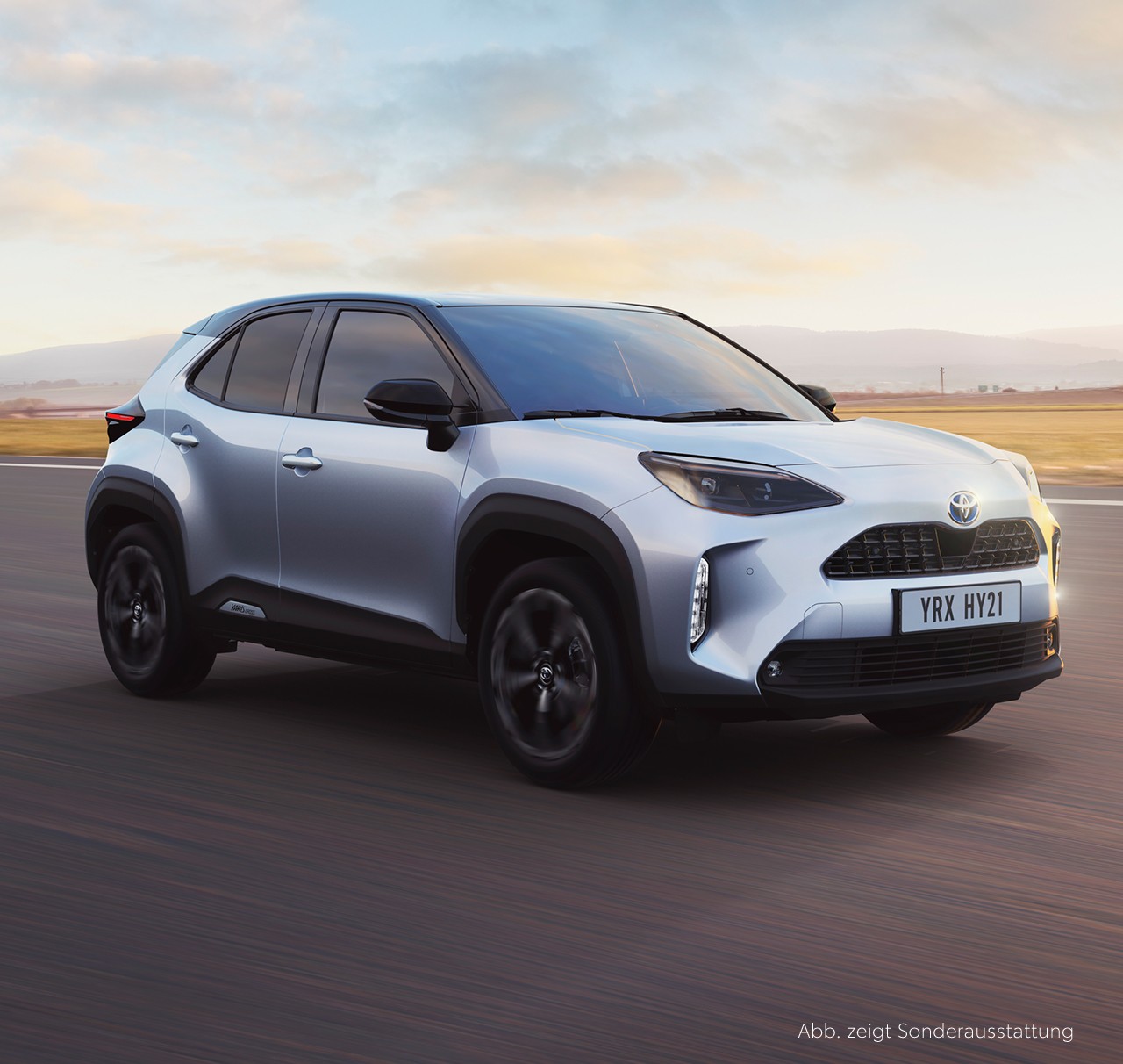 juli2023_ohne_stoerer_mit_zusatz_0031_1958_yaris_cross_hybrid