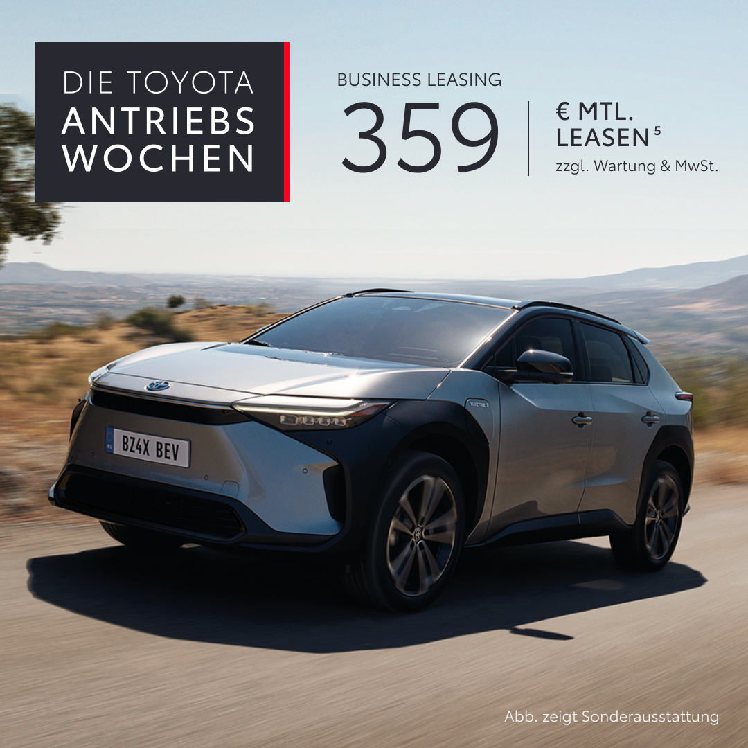 Elektrischer SUV vor weißem Hintergrund