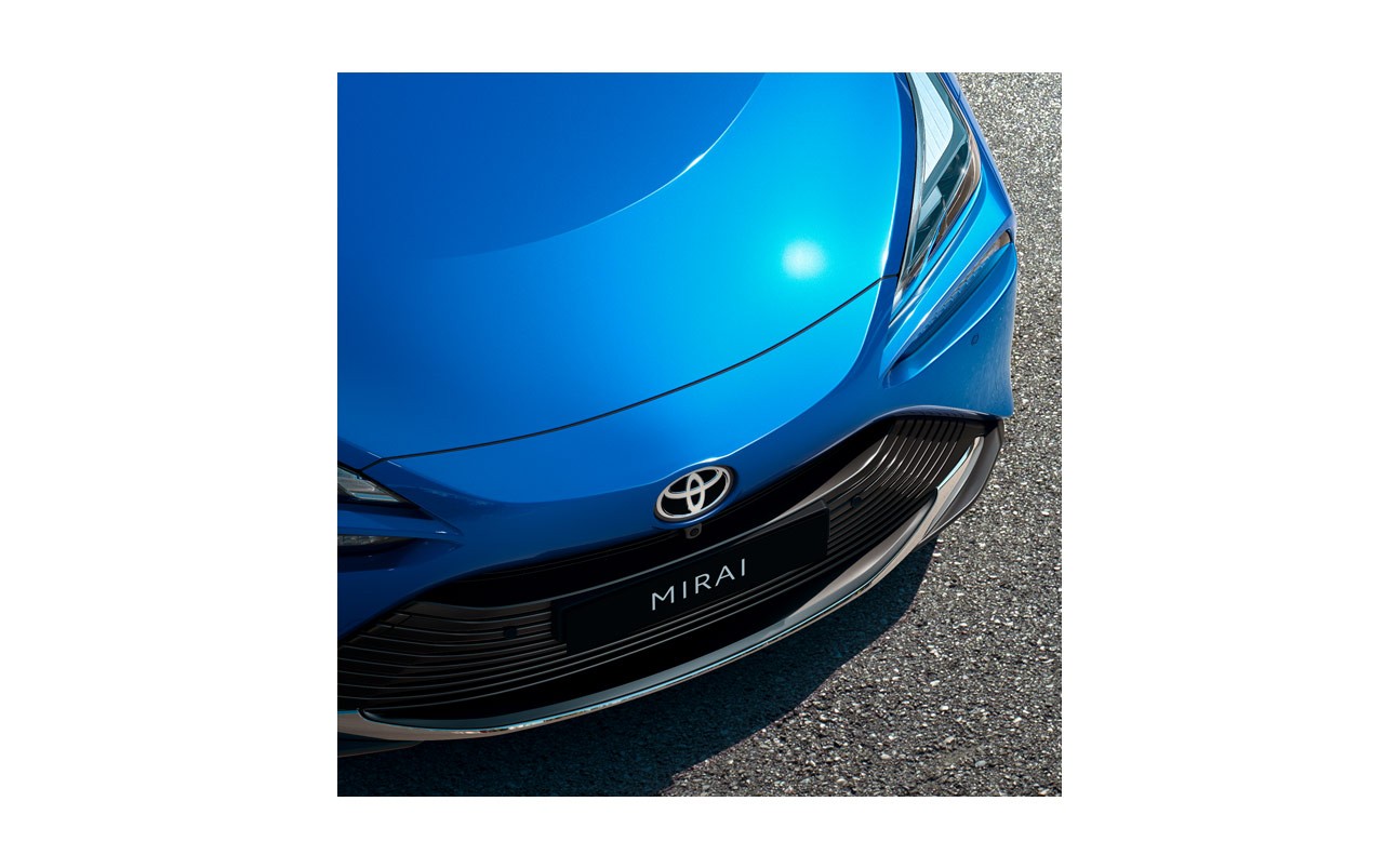 Blauer Toyota Wagen