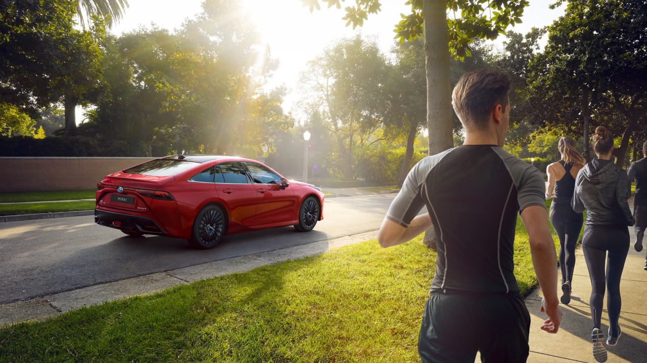 10-elektromobilitaet-wasserstoff-was-ist-wasserstoff-toyota
