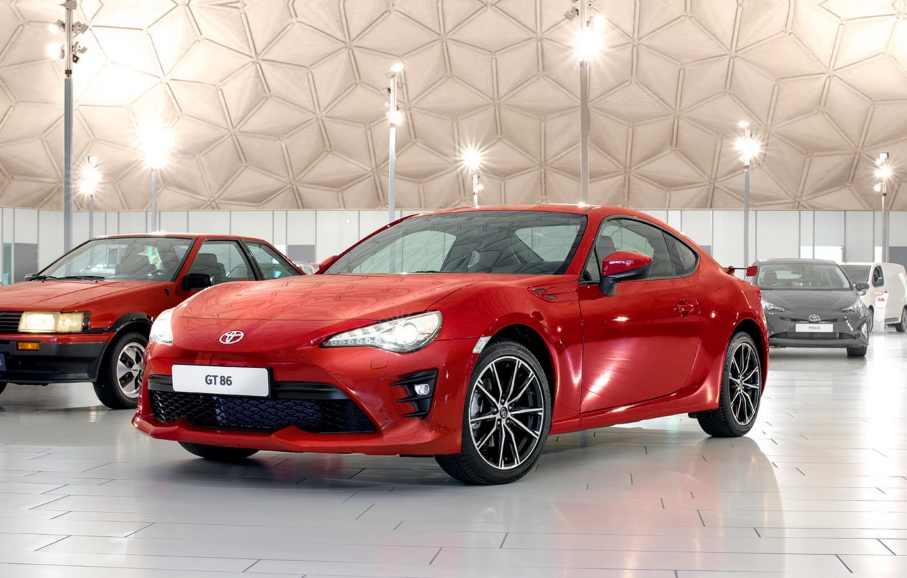 Toyota GT86 in rot 