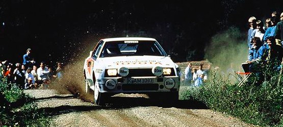 1975: TTE gewinnt erstmals die WRC-Ralley Finnland, auch bekannt als „1000-Seen-Ralley“.