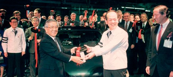 1992: Beginn der Produktion bei Toyota Motor Manufacturing in Großbritannien.