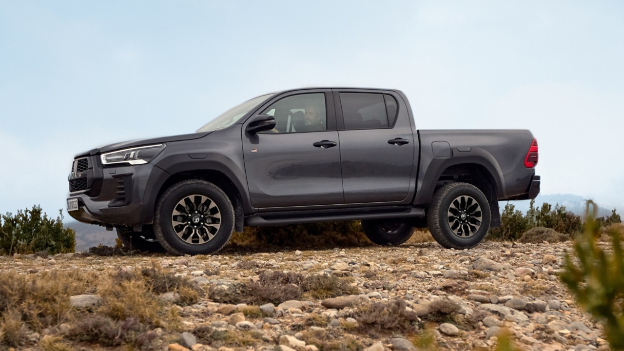 GR SPORT_LP_Hilux_Galerie_2