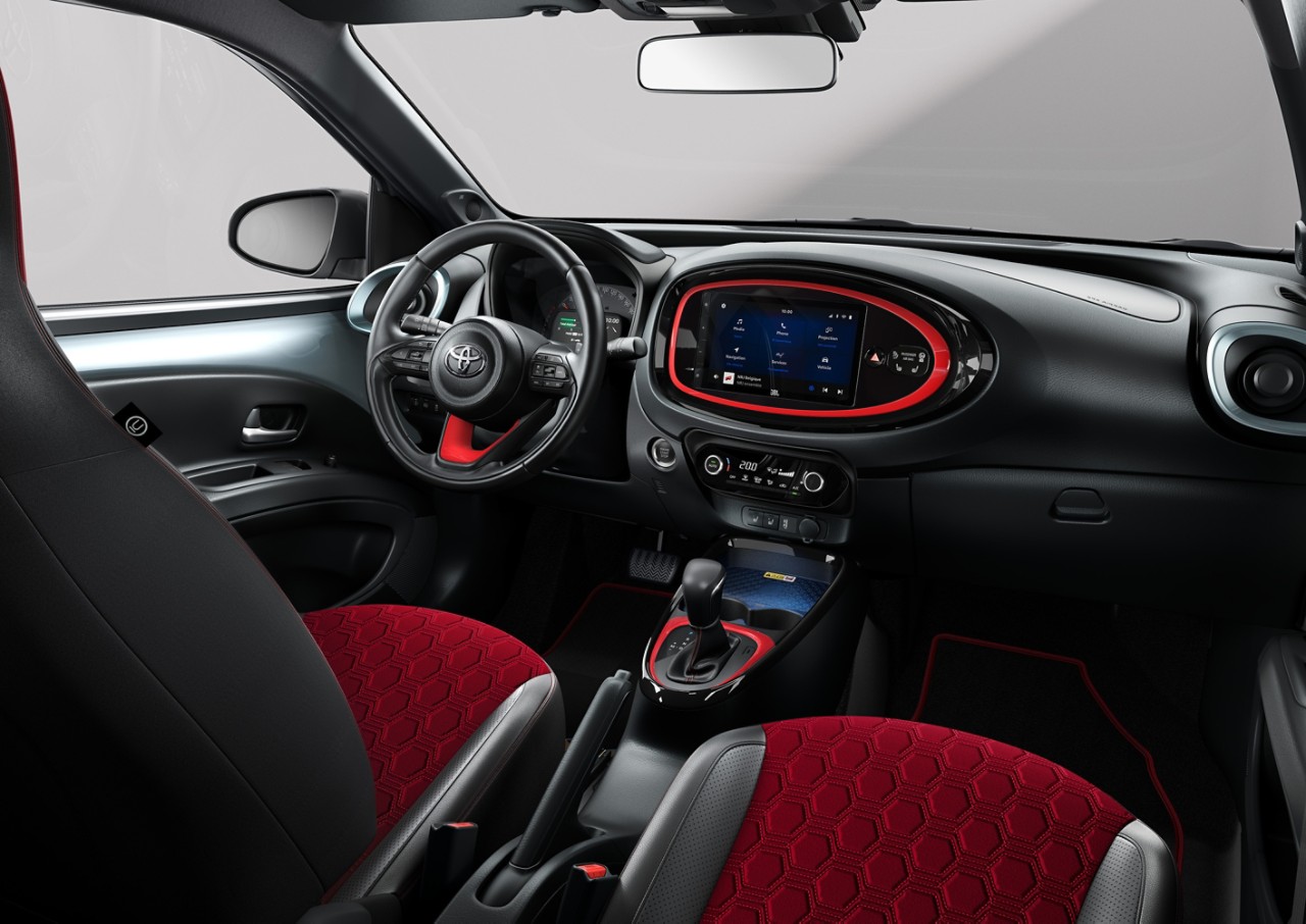 Innenansicht des Aygo X UNDERCOVER