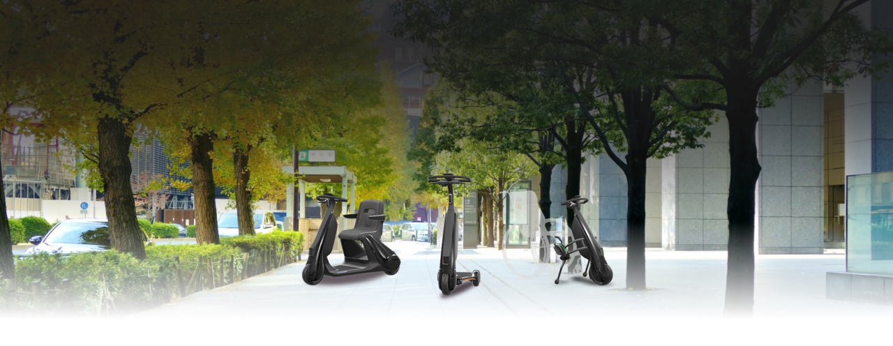 01-walking-area-bev-family-toyota