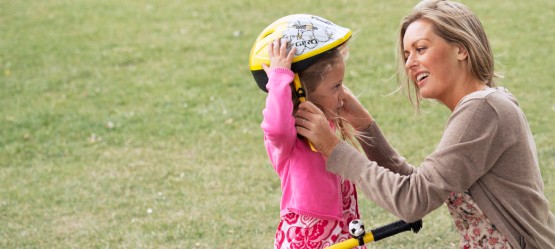 Sicherheit - Kind mit Fahrradhelm