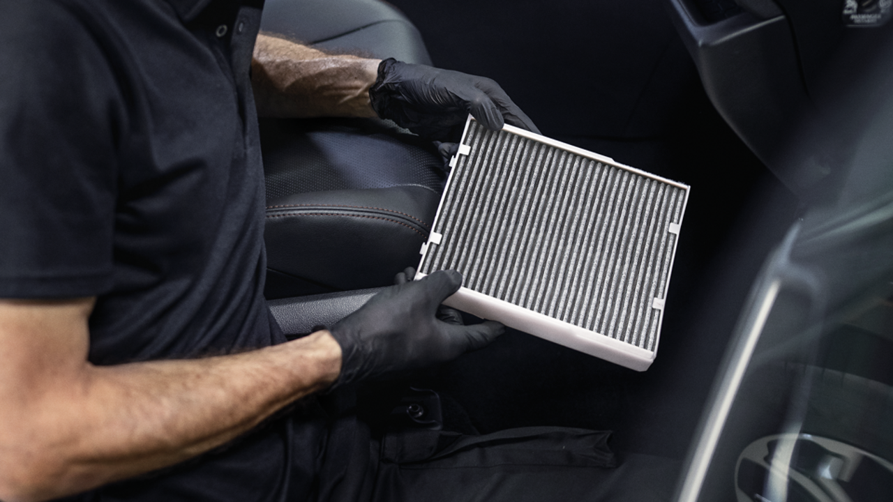 Austauschen des Luftfilters der Klimaanlage