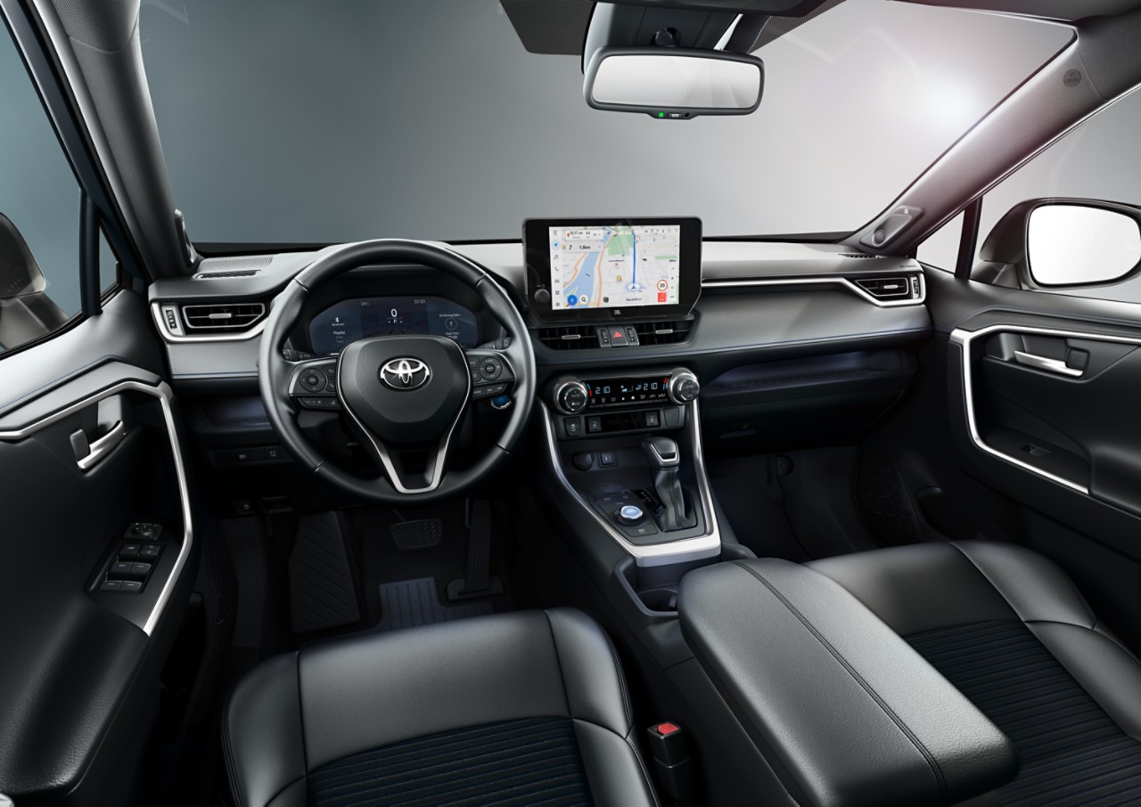 Innenraum vorne des Toyota RAV4